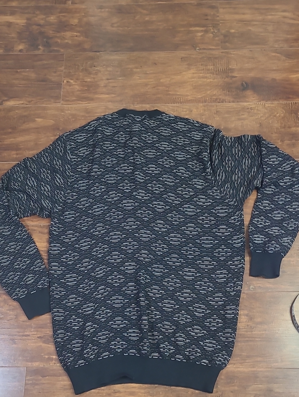 Bobby Chan Silk Cotton Men's Black & Gray Crewneck Sweater Size Large - Picture 8 of 8